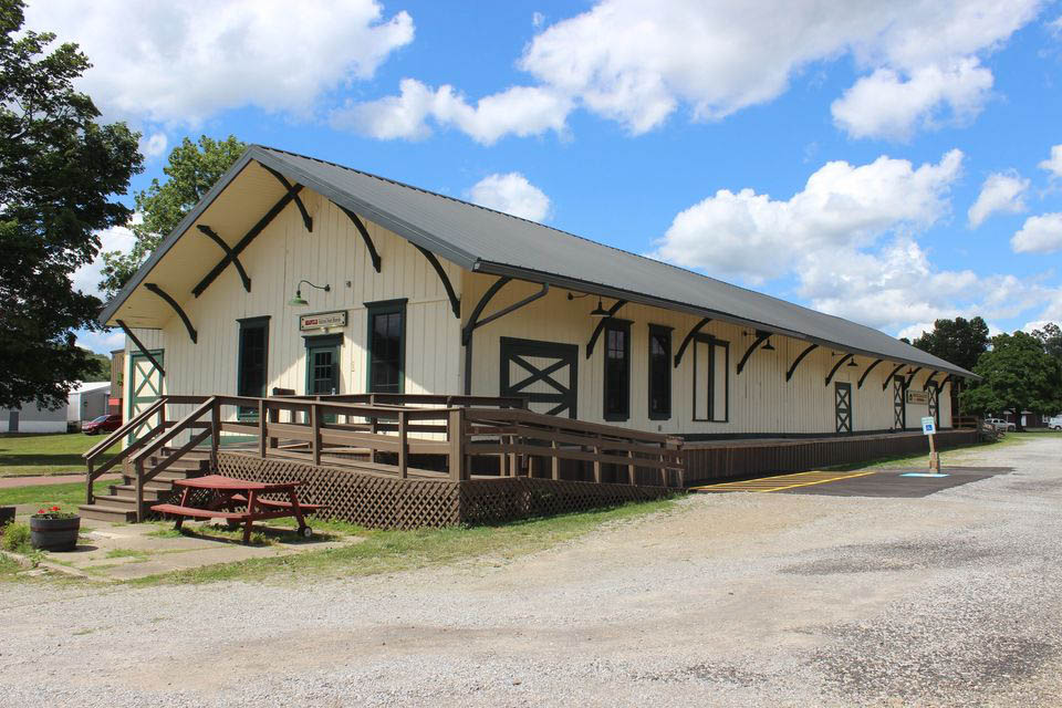meadville railroad train depot