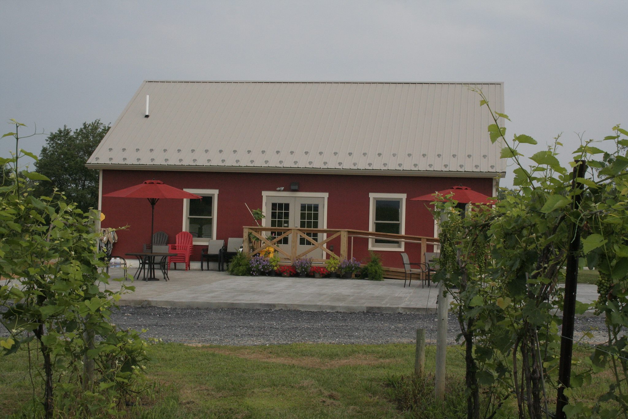 Happy Valley Vineyard And Winery Visitpa