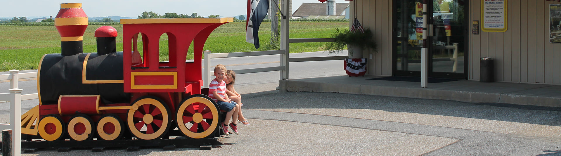 Choo Choo Barn Traintown Usa Visitpa