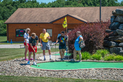 places to play putt putt golf near me