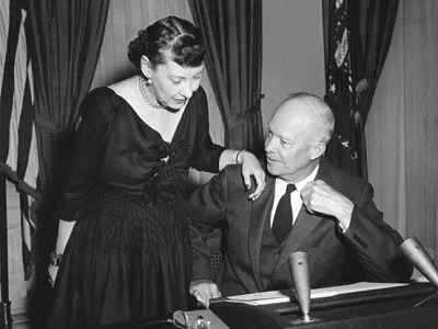 Encounters with History - The First Lady’s Hidden Hand: Mamie Eisenhower’s Approach to 1950s Politics with Dr. Stefanie Basalik